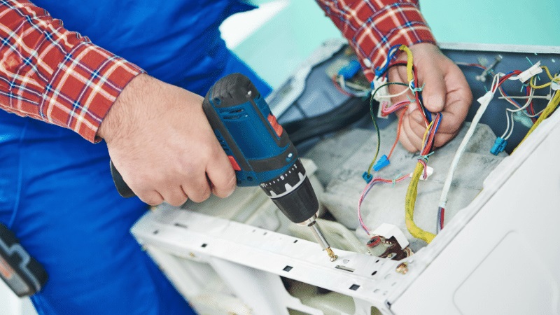 Selendi Dominox Dominox çamaşır makinesi kart tamiri – Su almama arızası orijinal parça ile giderildi. - Teknik servis örneği